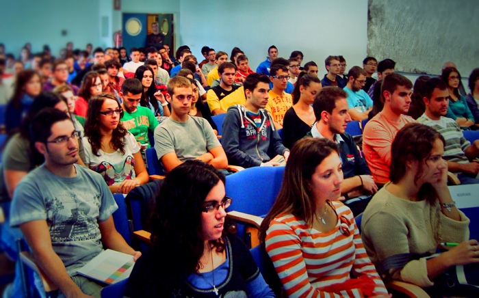 alumnos_grados