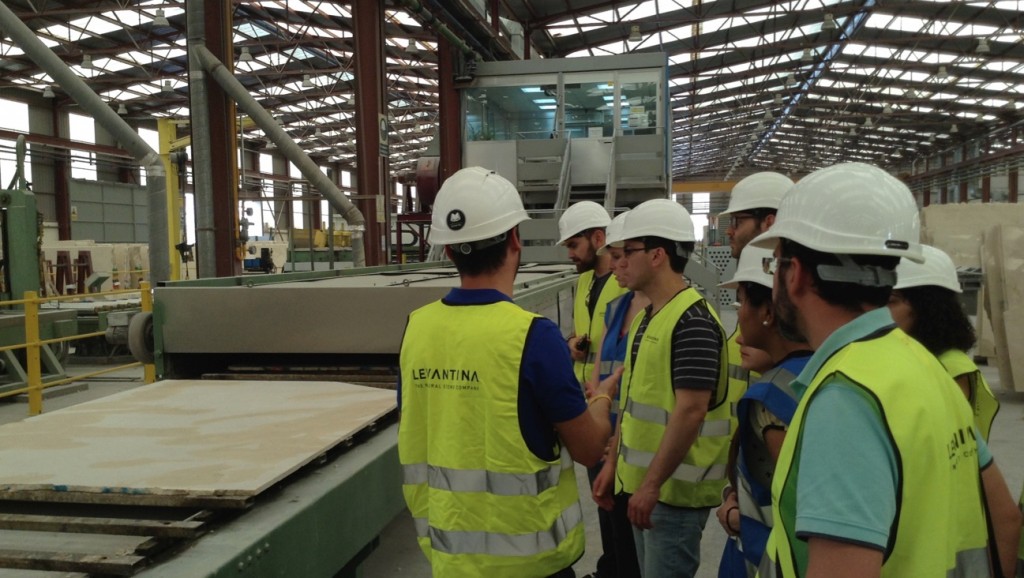 Los alumnos del MUIOL visitan Levantina