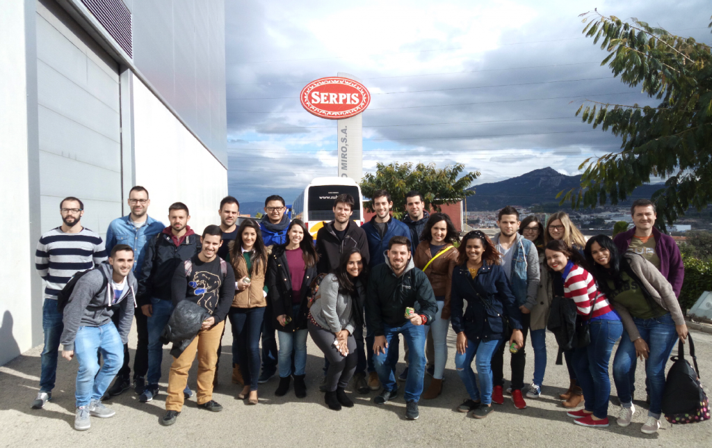 Los alumnos del MUIOL visitan la empresa Cándido Miró
