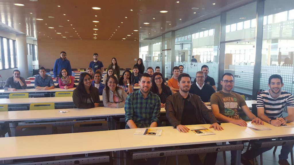 los alumnos del MUIOL visitan ACTIU