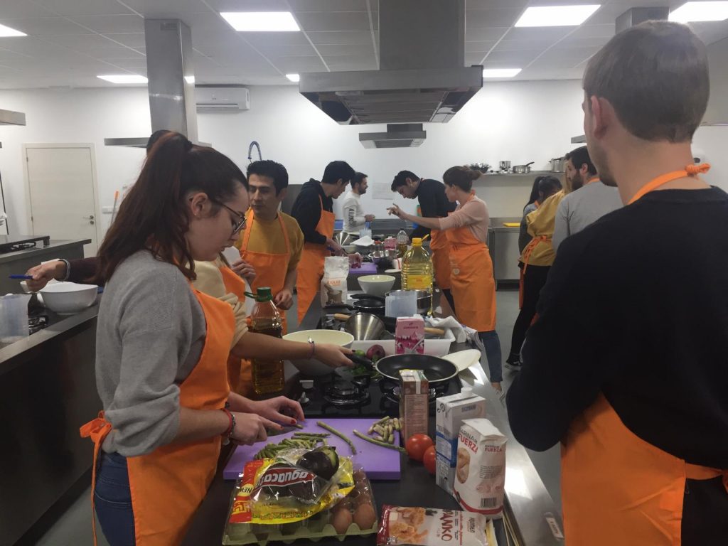 El MUIOL-UPV organiza su propio 'Masterchef' para ayudar a formar a sus profesionales para empresas